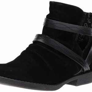 Blowfish Women's Astra Ankle Bootie
